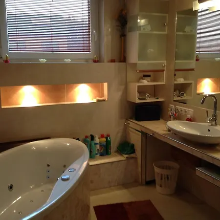 Vila Luxury With Indoor Pool *