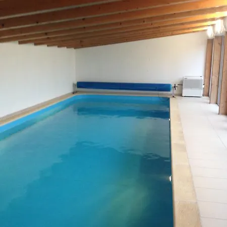 Luxury With Indoor Pool * Davle